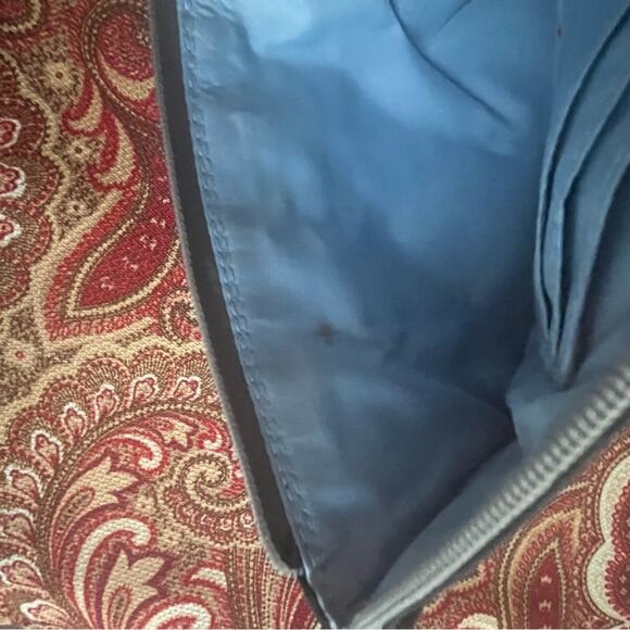 Baggallini  Black 3 Card Slot Small Wristlet - Picture 3 of 4